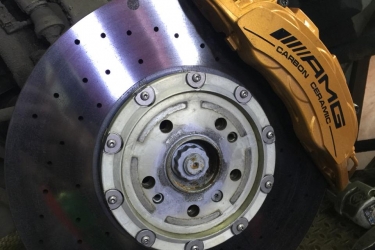 Замена тормозных дисков Мерседес - изображение 1