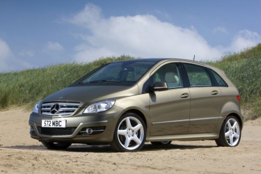 Замена масла в двигателе Mercedes B-class w245 - изображение 0